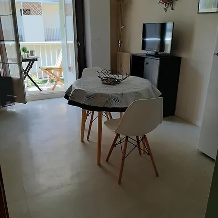 Beau Avec Balcon * Amélie-les-Bains-Palalda